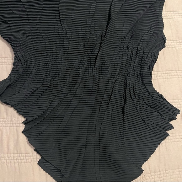 Babette Black Ruched Women's Blouse - Picture 2 of 7